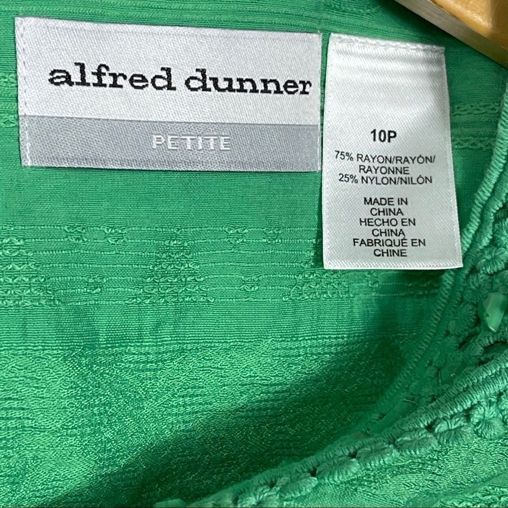 Alfred Dunner Mint Green Women's Blouse - Picture 12 of 14